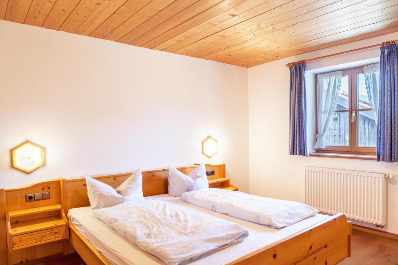Ferienwohnung Guffertblick Jachenau Buitenkant foto